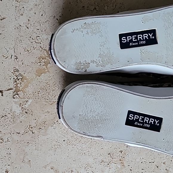 SPERRY Top-siders animal print slip ons. Size 6. - Picture 11 of 11